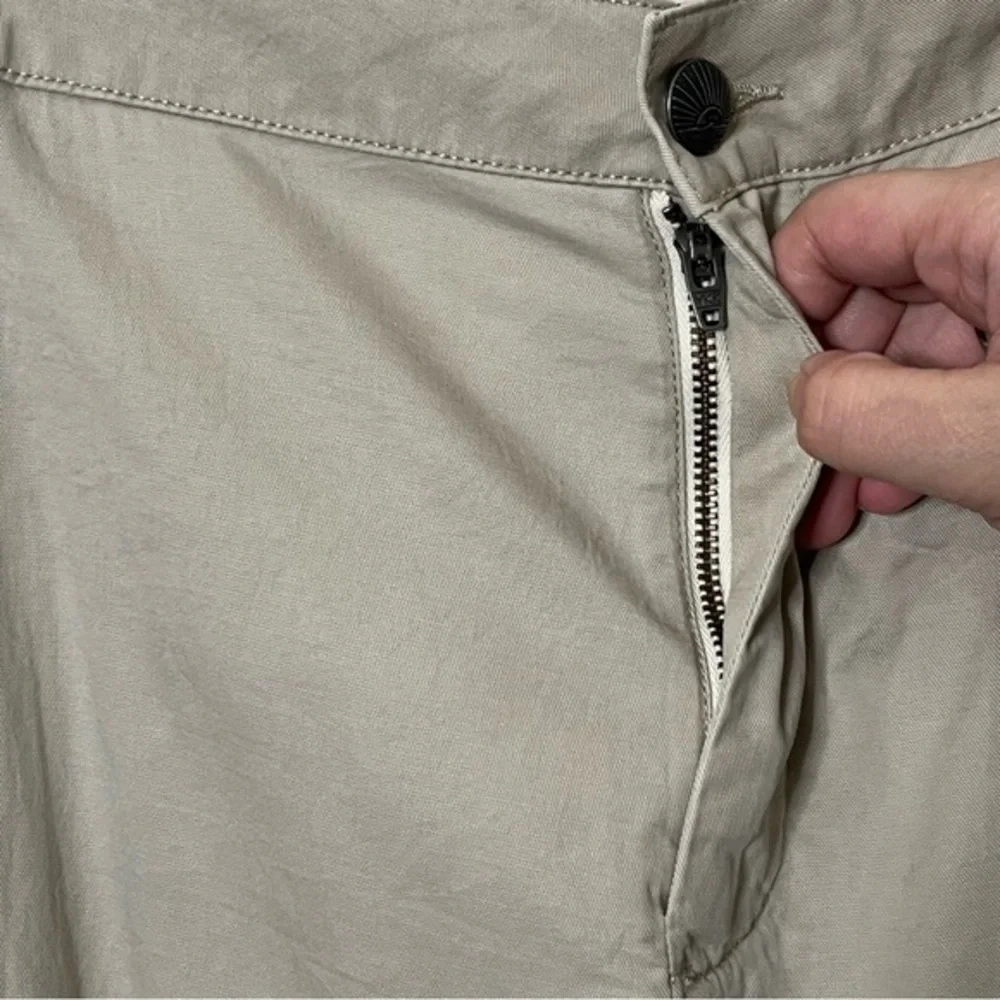 Faherty Island Life‎ Shorts Men's Size 40 Beige Organic Cotton Stretch Casual